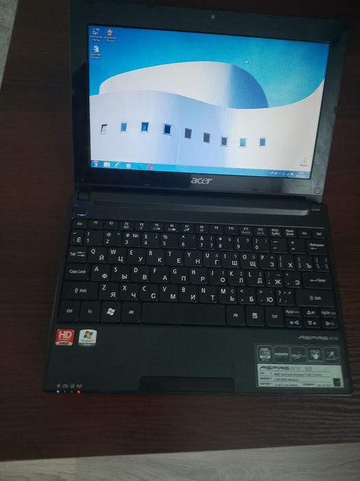 Продам нетбук Acer