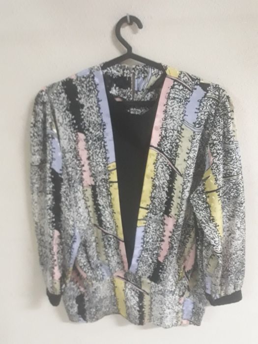 Blusa de seda moda primaveril