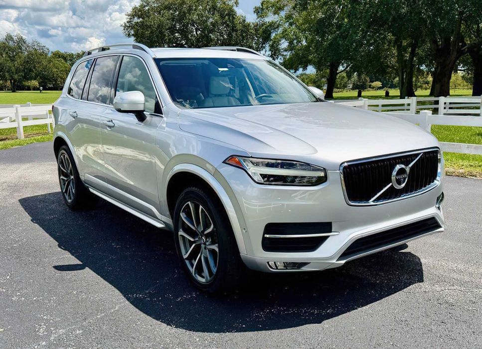 Volvo XC90 T6 Momentum      2017