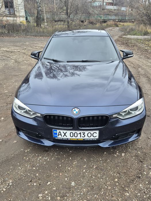 BMW 328I 2012 року