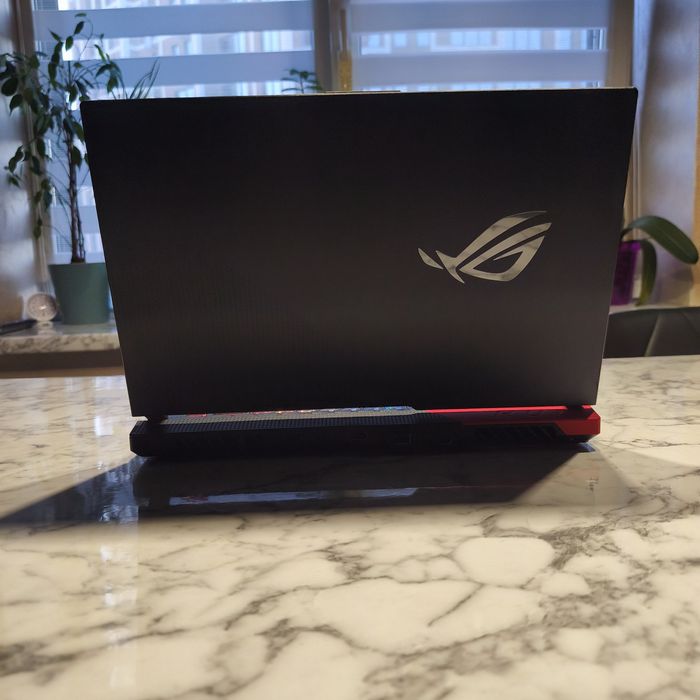Asus Rog strix G15 G513QC предлагайте свою цену может договоримся