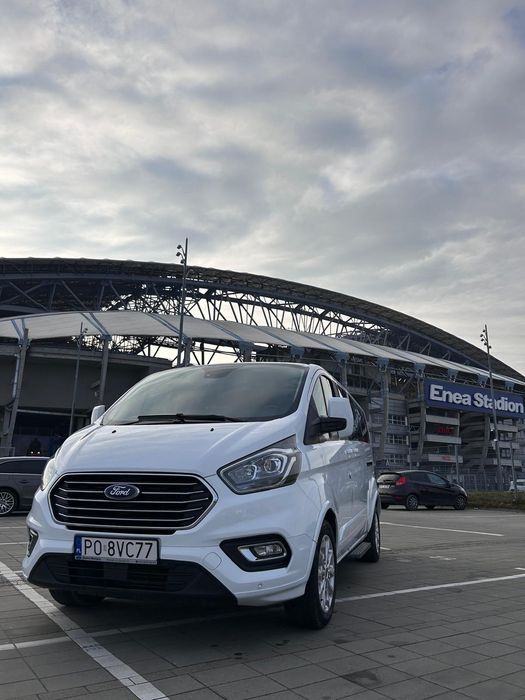 Wynajem Busa 8-osobowy automat