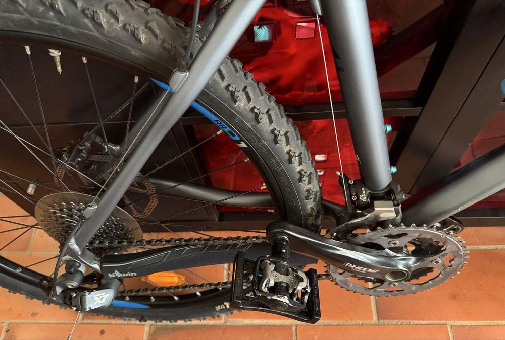 B’TWIN Rockrider 8.1  - Bicicleta de montanha