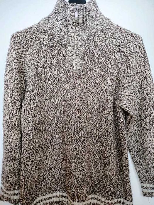 Melanżowy sweter z akrylu