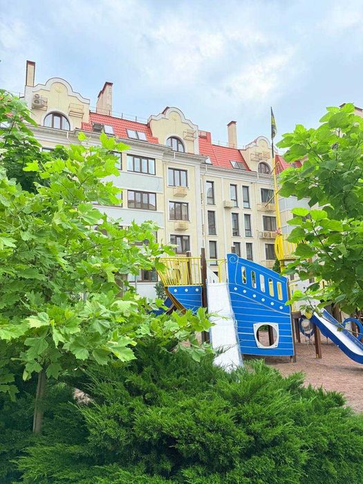 Продам комерційне приміщення Жк Сім'я/7-я. Щасливе. Кабінет.Офіс.