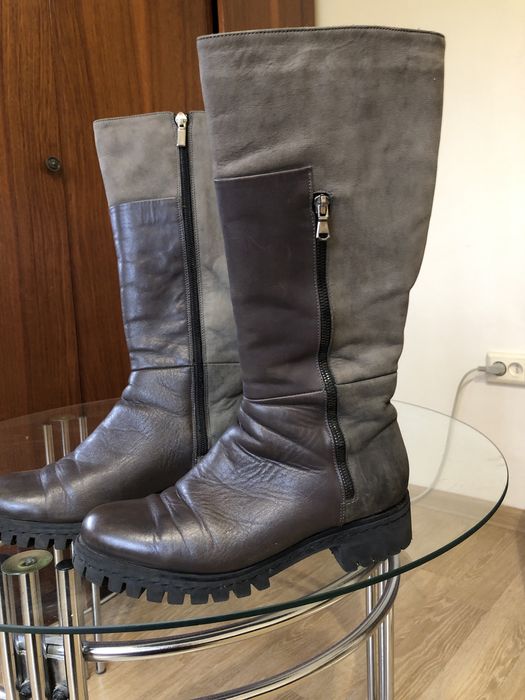 Зимові шкіряні жіночі чоботи