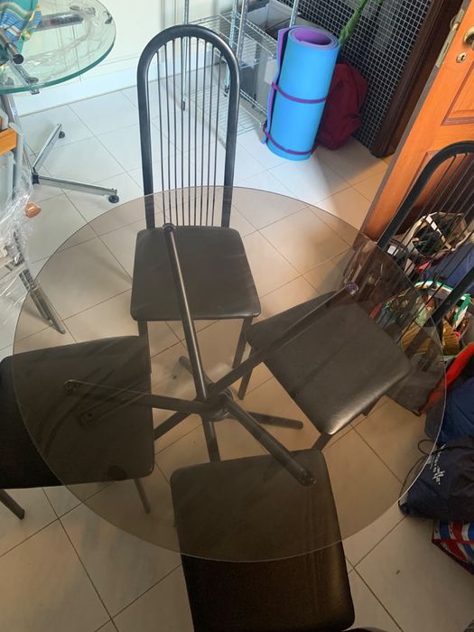 Mesa e 4 cadeiras, preto, tampo em vidro