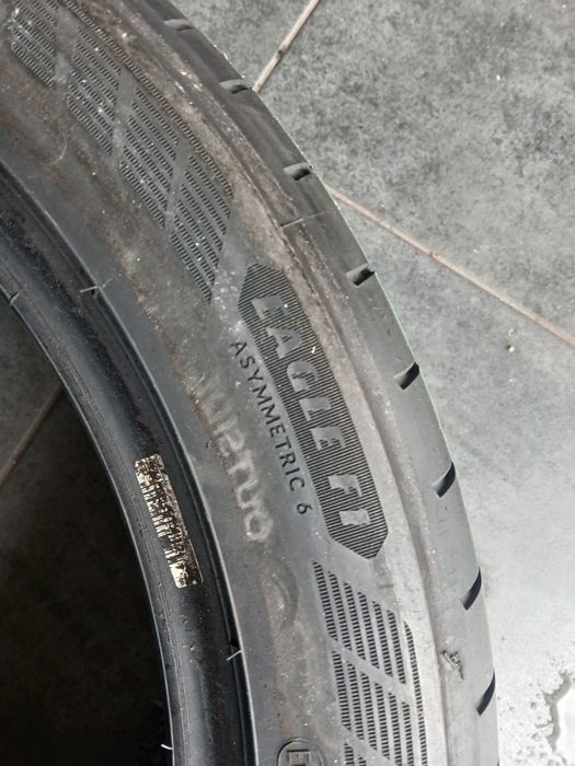 2 pneus 245 45 r18 Goodyear