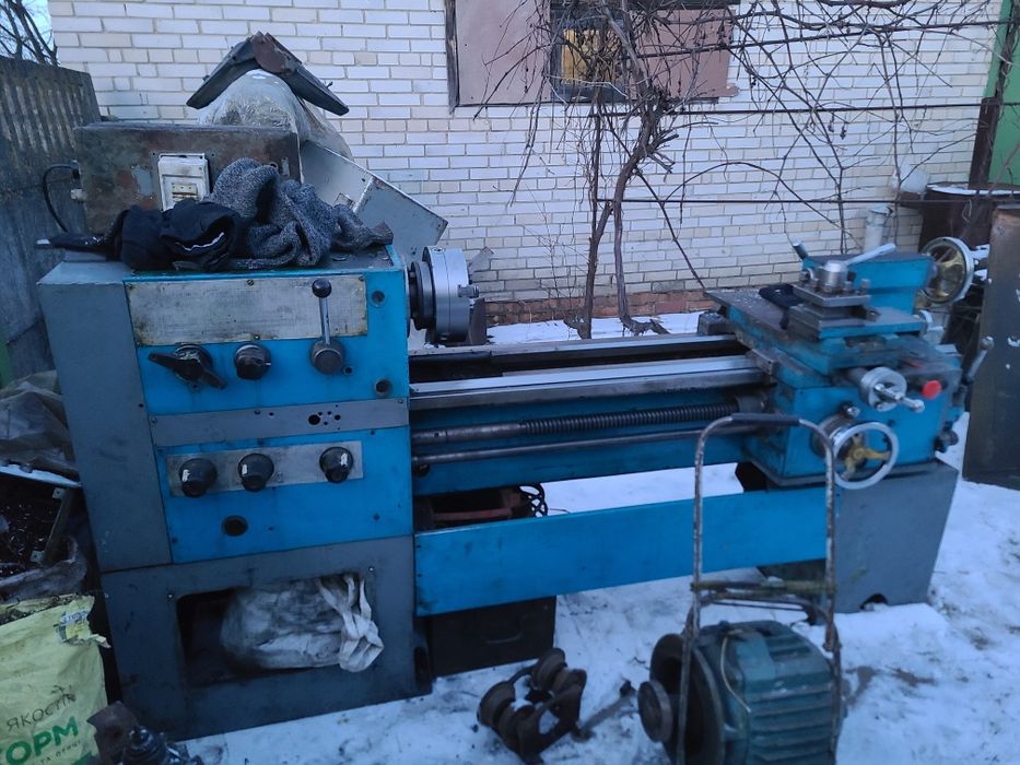 Токарний станок 1к62