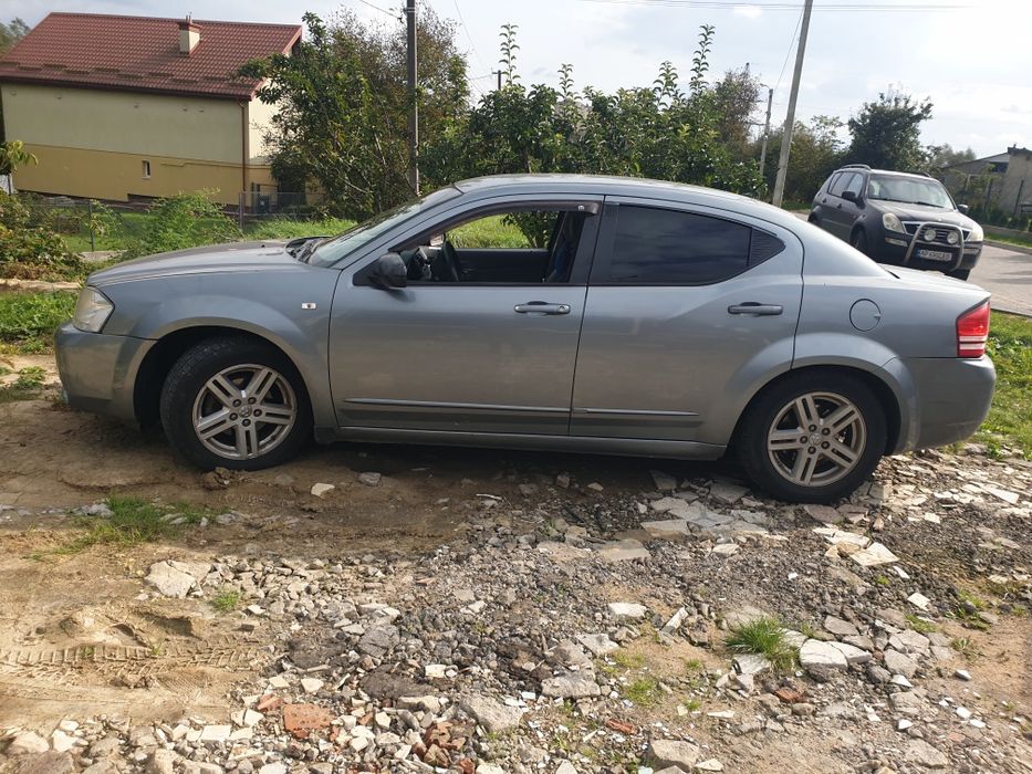 Dodge avenger в хорошому стані