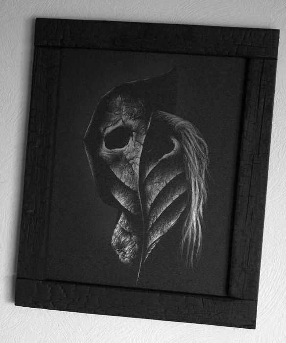 Ręcznie grawerowany obraz na blasze... oryginalna rama opalona...