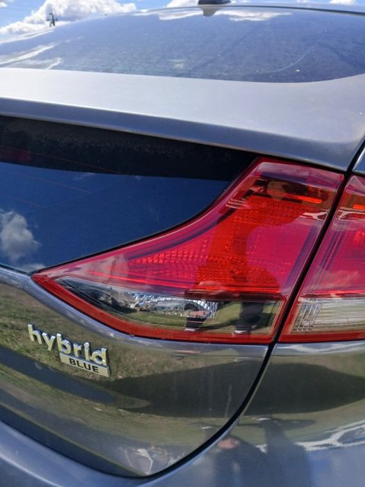Фонарь внутренний Hyundai Ioniq Hybrid 2019 Задн. Прав.Лев 92404G2000 Авторозборка
