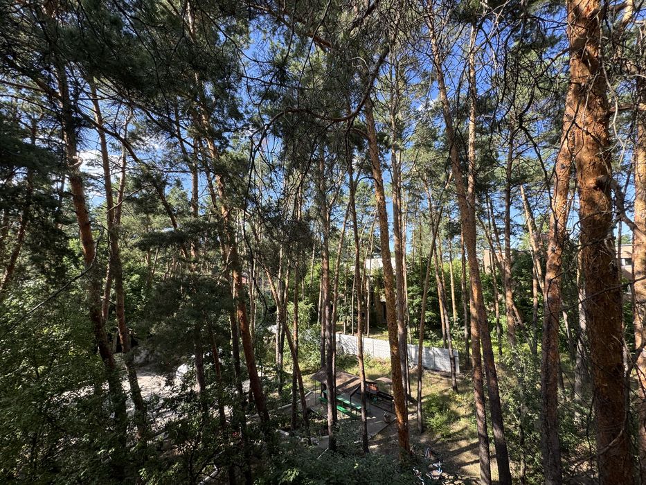 Продаж 3 к.квартири вихід сосновий ліс, пляж, річка, Козин Конча-Заспа