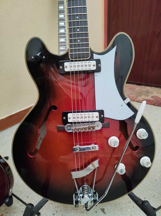 Gitara EKO Barracuda model 290. 1964 rok made in Italy