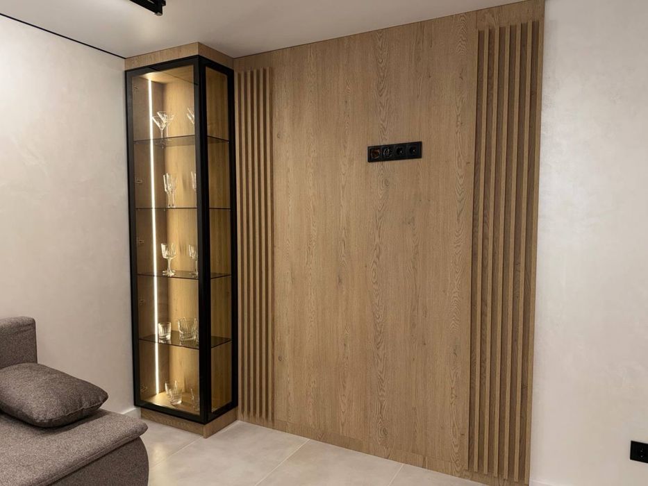 Продаж центр вул Білогірська єр іо меблі та техніка