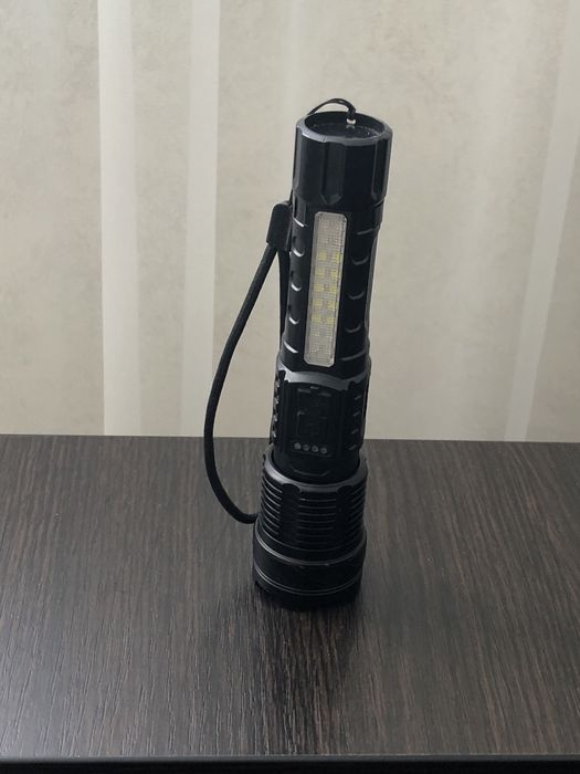 Продам фанарик світить чотко