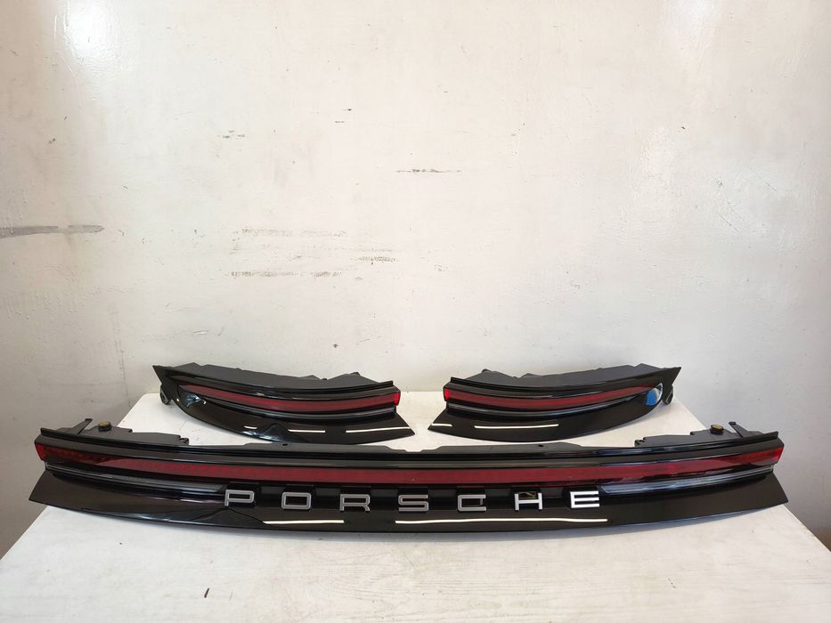 porsche panamera lampy tył komplet 976945091ah 976945092ah 976945207bk