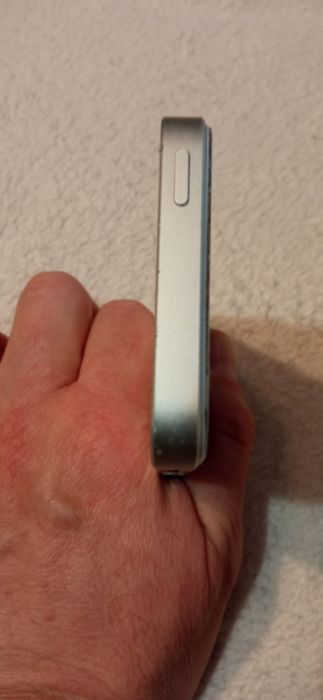 iPhone SE 2016 32 GB uszkodzony na części
