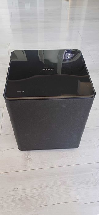 Kino Domowe 2.1 1+1 Soundbar Subwoofer DVD Bluray Samsung HT-BD8200