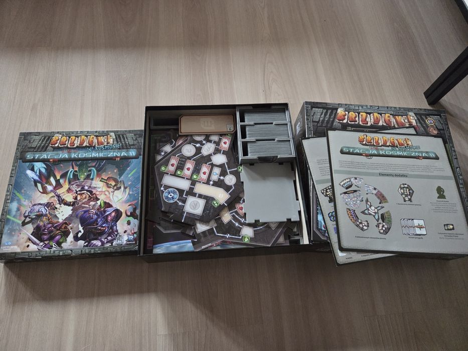 Brzdek w Kosmosie + stacja kosmiczna 11 + insert folded space