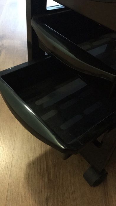 Carrinho de apoio cabeleireiro