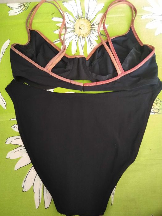 Купальник жіночий. Плавки.