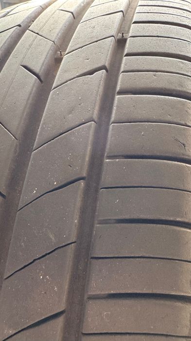 Pneu kumho ecsta hs52 205/50 zr17 93w – excelente estado
