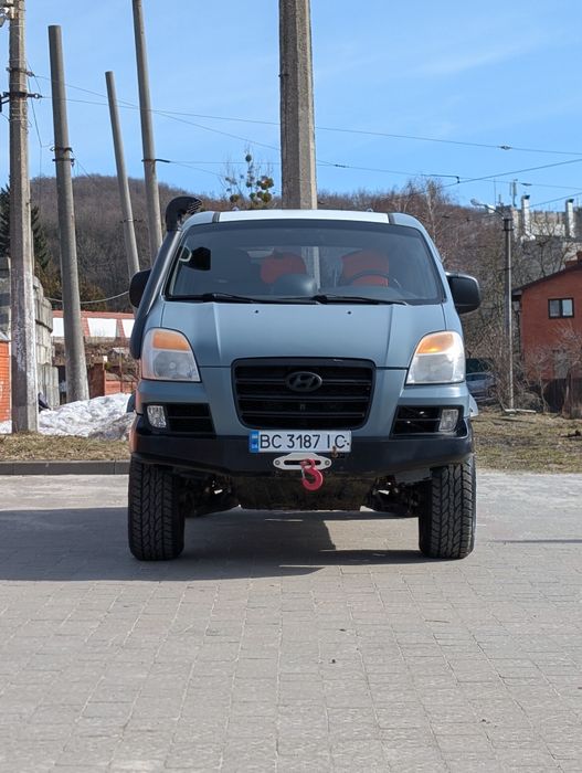 Hyundai Starex 4WD 4x4