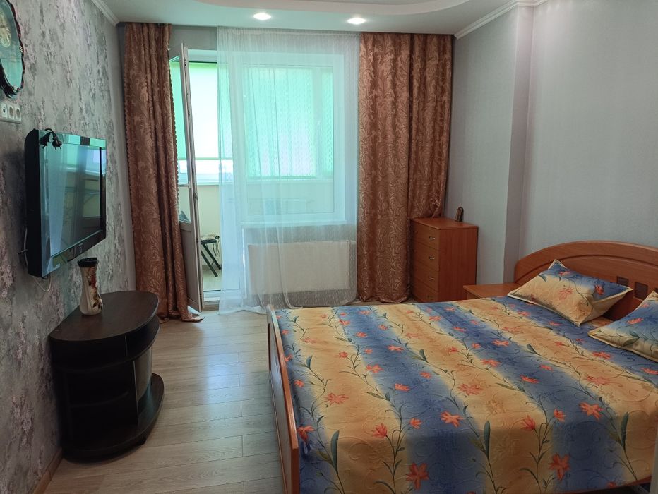 Продам 2 кімн. ЖК Лісовий квартал , вул. Київська, 245