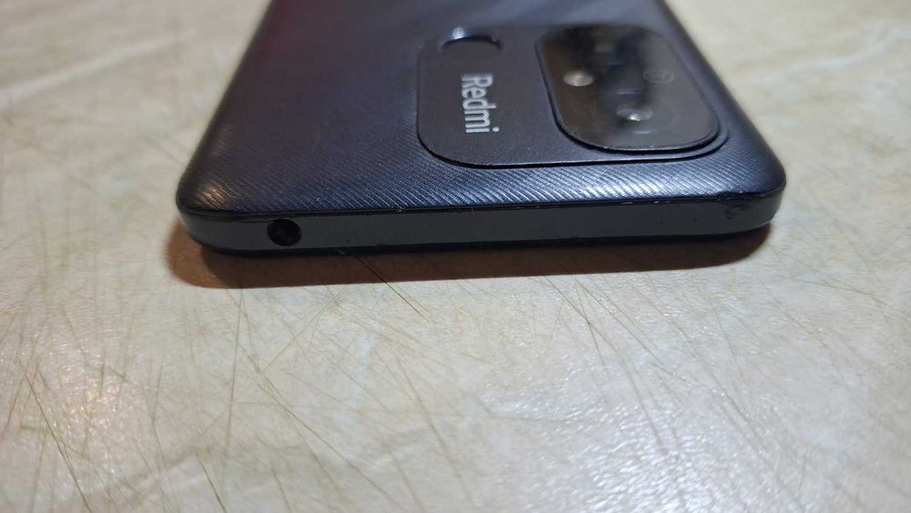 Мобільний телефон Xiaomi Redmi 12C 4/128GB