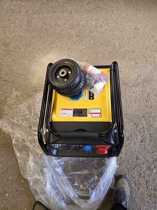 0Agregat FROBLATZ FL7425V5