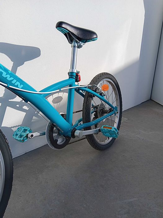 Vende-se bicicleta de criança como nova