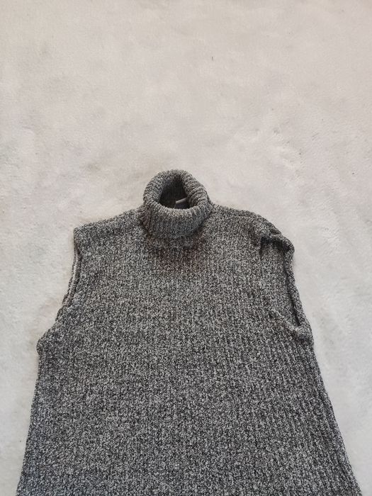 Sweterek bezrękawnik