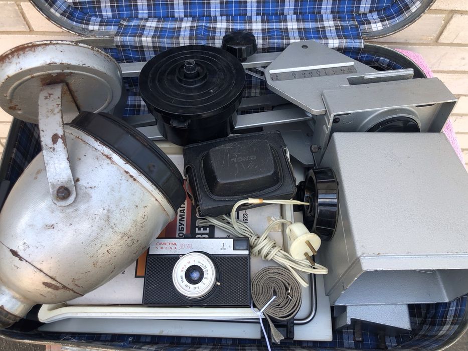 Продам фотоувеличитель набор фотолюбителя советский для коллекции