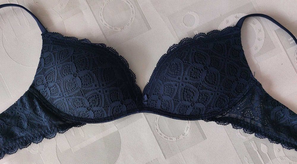Biustonosz Intimissimi Gioia push-up bez fiszbin 70C