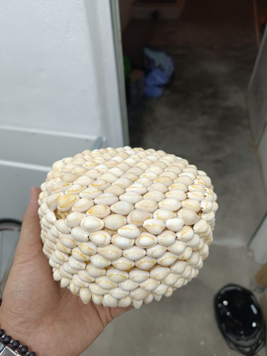 Caixa para guardar jóias ou outros