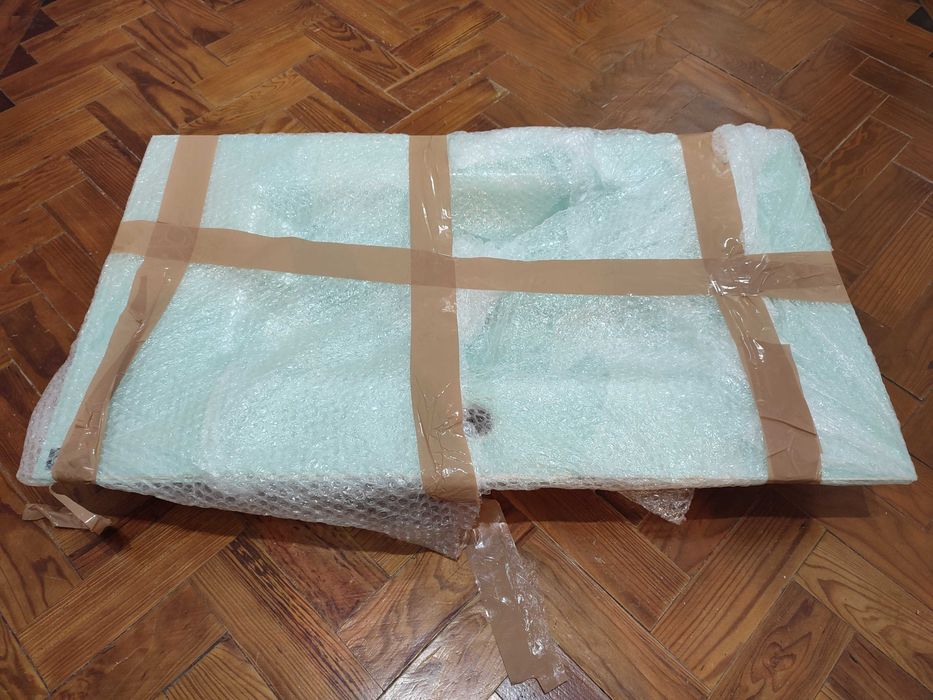 Lavatório em Vidro Temperado – 81,5x46cm – 60€