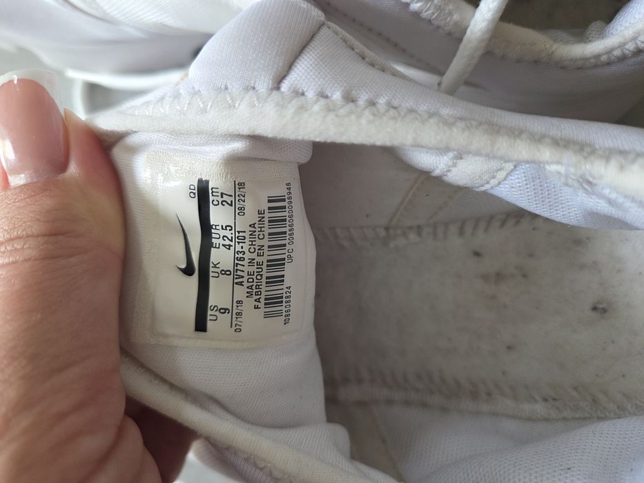 Кросівки Nike 42 розмір 27.5 см- 28 см