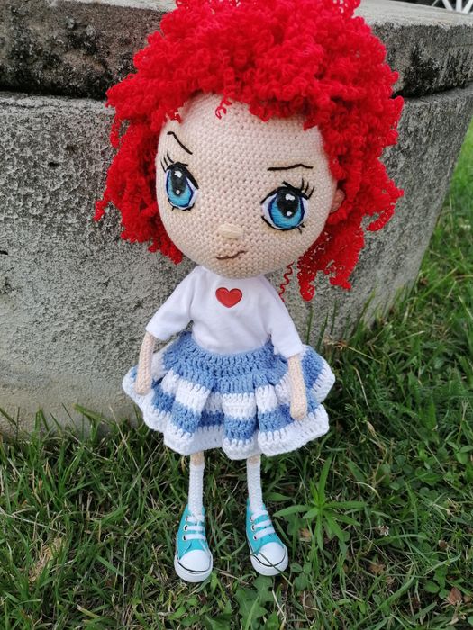 Lala szydełkowa, lalka