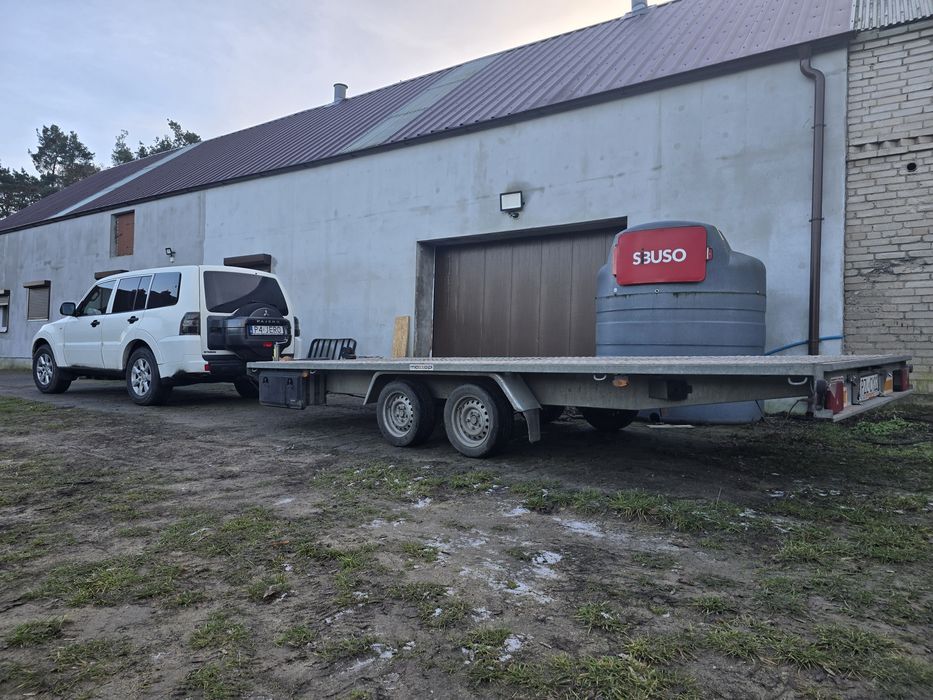 Transport lawetą, pomoc drogowa holowanie, awaryjne odpalanie 24h