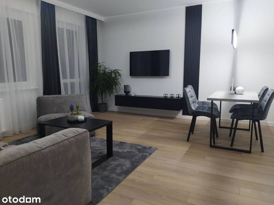 Przestronny Apartament - 4 pokoje, 70m²