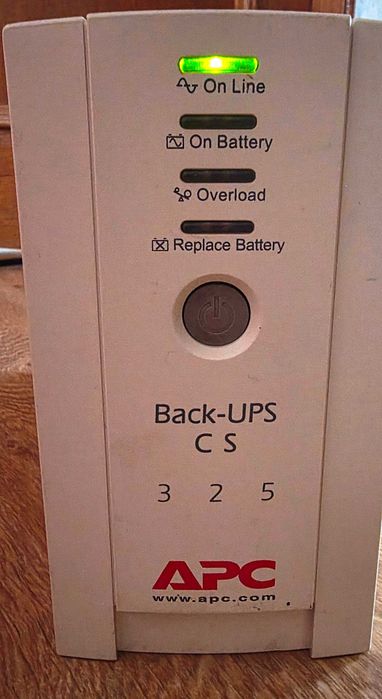 ДБЖ Джерело безперебійного живлення Back-UPS CS 325 APC