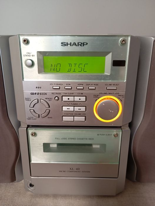 Музыкальный центр Sharp XL 40H