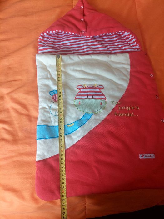 Saco de dormir e macacão bebé