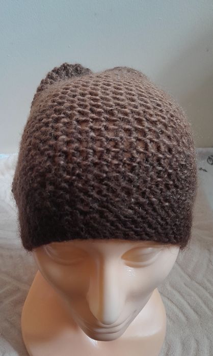 Ciepła brązowa czapka