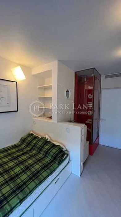 1 кімнатна  (євродвушка) на просп. Володимира Івасюка 9а