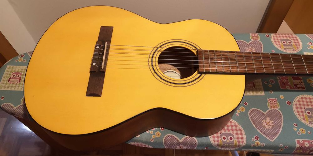 guitarra clássica FENDER 3/4 modelo superior NS