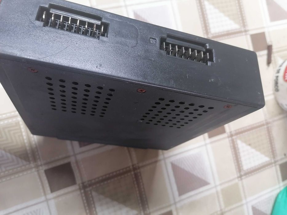 Auto radio antigo Grundig