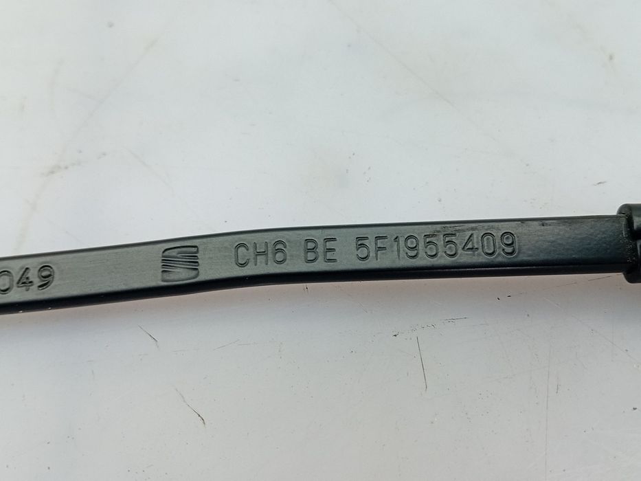 Haste / braço de escova limpa vidros frente esquerda SEAT Leon (5F1)