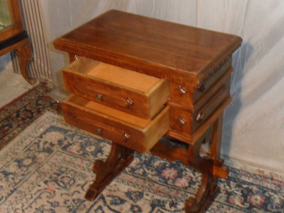 Szafka Dębowa Niciak  z Włoch